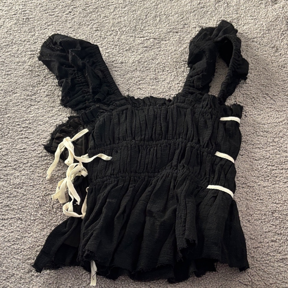 Black Ruffled Women's Top - Picture 3 of 4